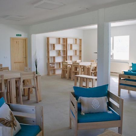 Auberge de jeunesse Entheos à Lerin Extérieur photo