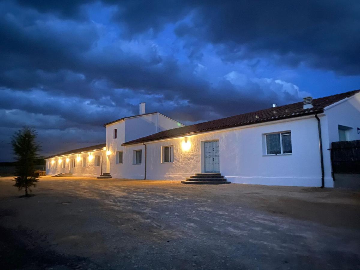 Auberge de jeunesse Entheos à Lerin Extérieur photo